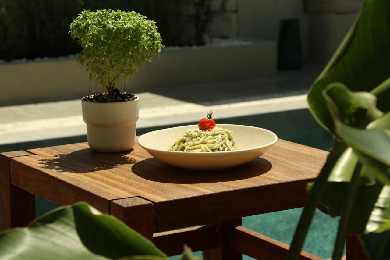 Monk Hotel Алакати Екстериор снимка