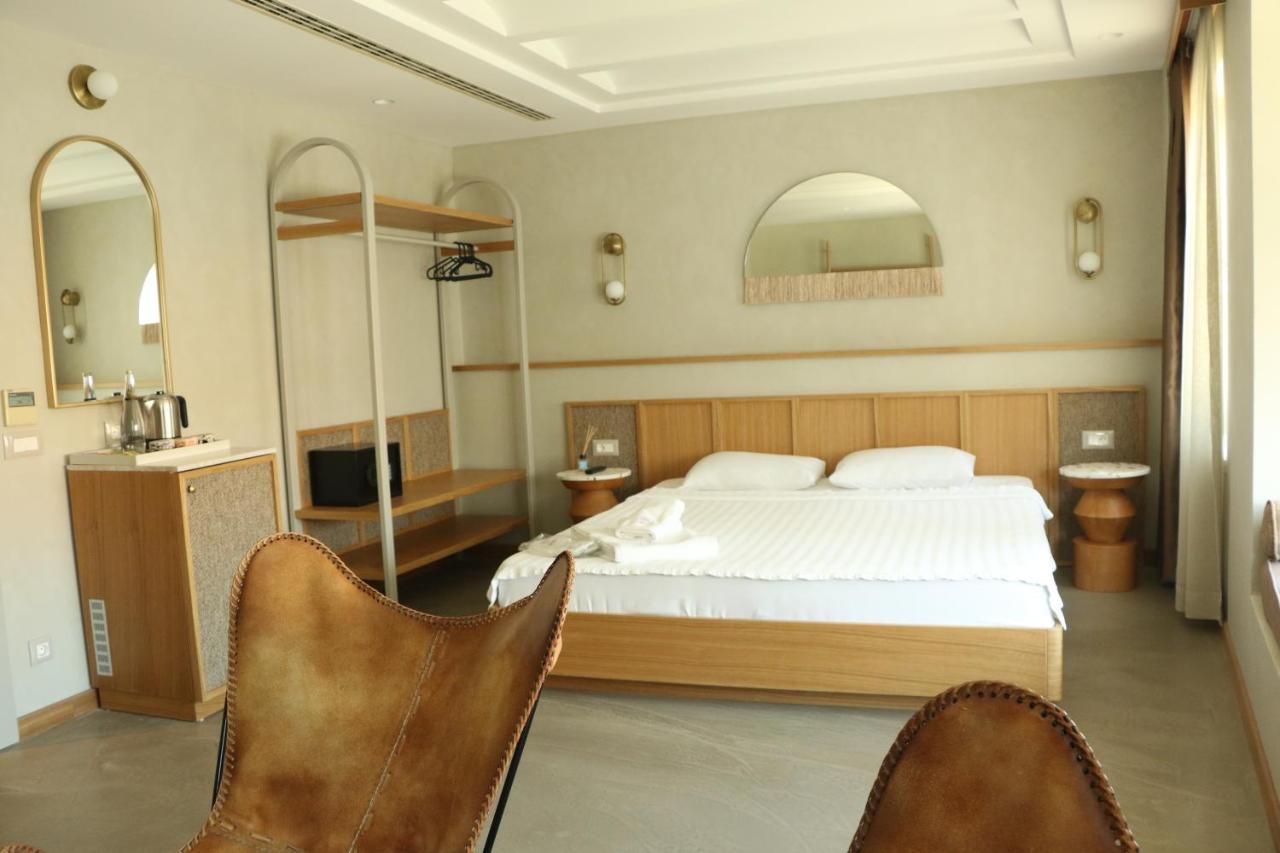 Monk Hotel Алакати Екстериор снимка